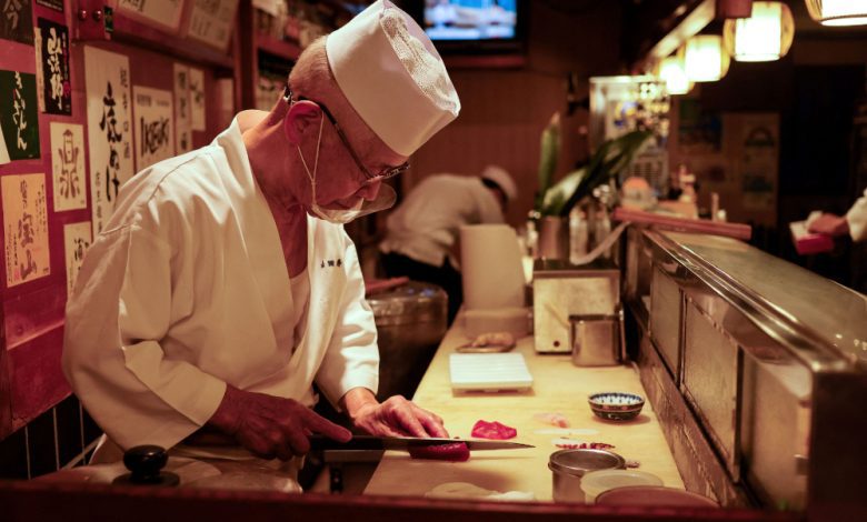 Photo of 日本餐厅发挥创意抵抗新冠疫情冲击